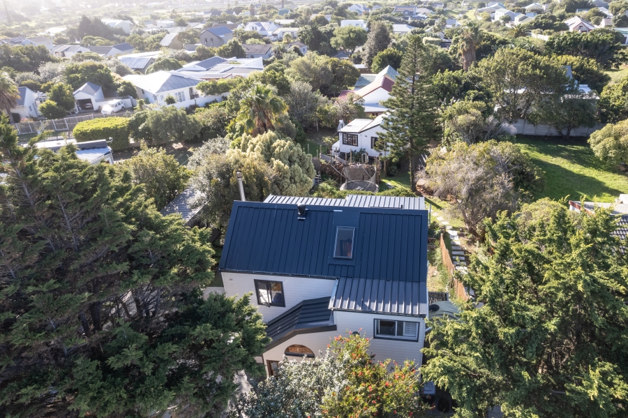 4 Bedroom Property for Sale in Capri Western Cape